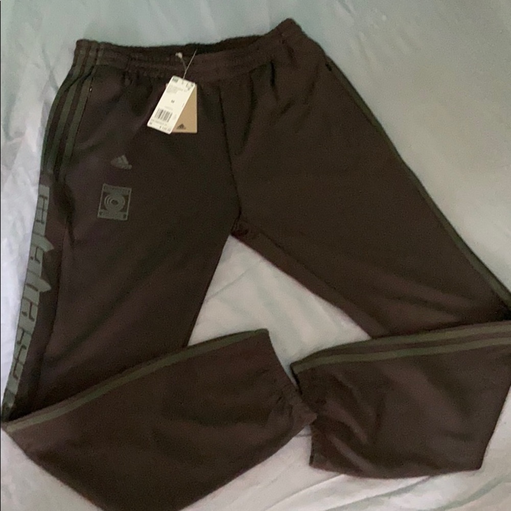 Calabasas track pants Size Medium